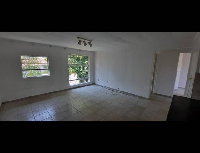 2 BEDROOM APARTMENT FOR SALE IN VORNA VALLEY